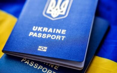 Временная защита для украинцев в ЕС завершится после 2027 года: какие варианты останутся беженцам