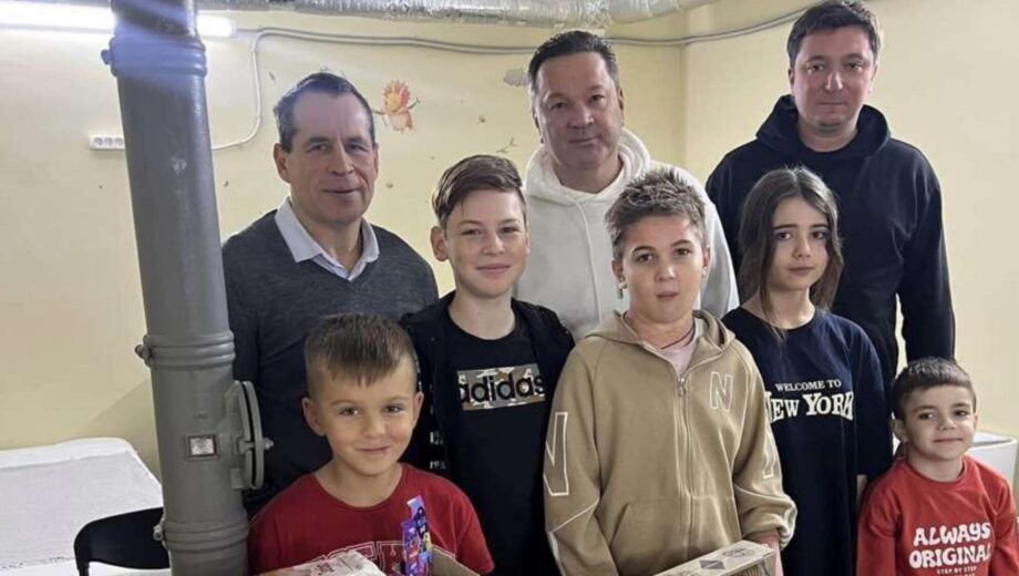Праздник под сирены: Игорь Корж и Алексей Юренко поддержали маленьких пациентов »Охматдета»