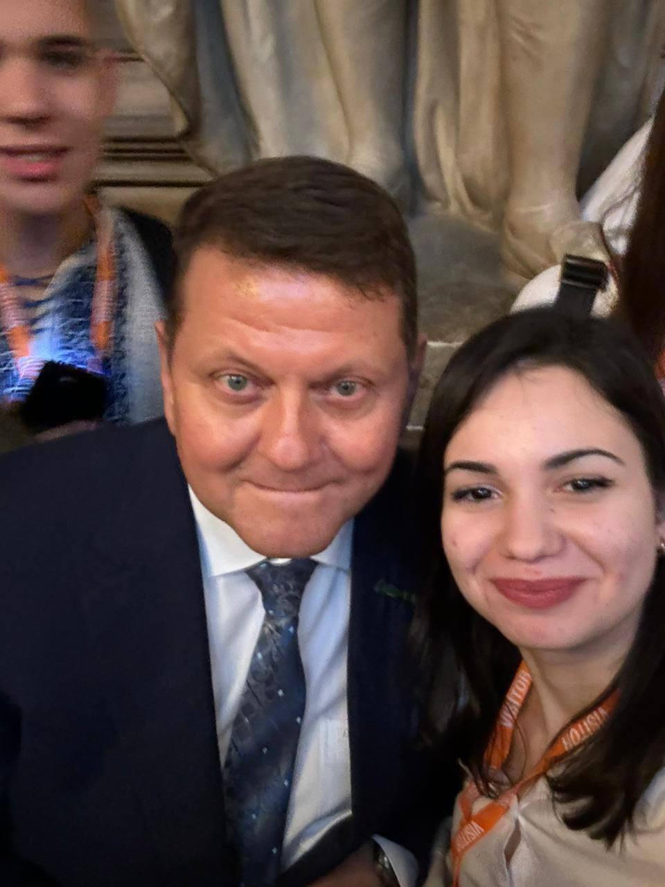 Залужный выложил селфи из Вестминстерского дворца