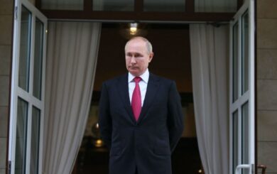 »Центры принятия решений»: удар по Кабмину открывает новый этап войны — The Times
