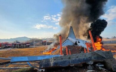Катастрофа в аеропорту Муана: число загиблих після аварії літака зростає