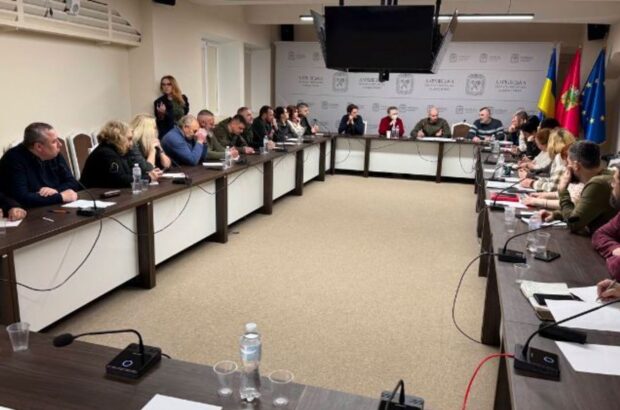 У Харкові стопкорівець провів засідання Громадської ради про ХОВА