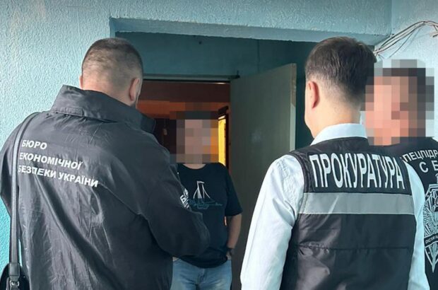 БЕБ викрило розтрату 3,3 млн грн під час ремонту злітної смуги аеропорту Чернівці
