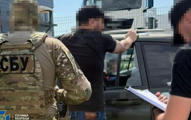 Фіктивні меддовідки, ”тилові посади” і втеча через ліси: нові викриття від СБУ