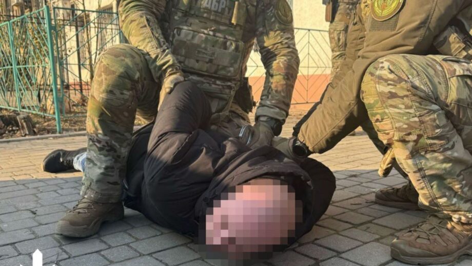 8 тысяч долларов – и диагноз в кармане: как в Николаеве работник ТЦК и медик помогали уклонистам