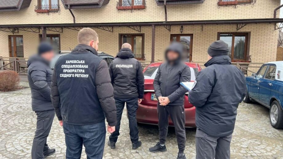 Вісім осіб затримано за привласнення бюджетних коштів на відновлення доріг у Харківській області