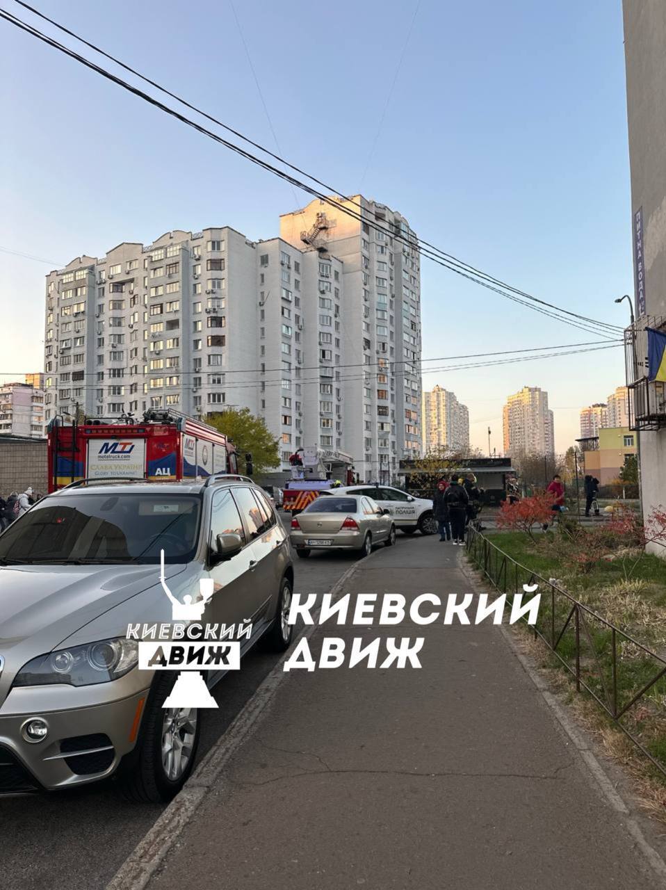В многоэтажке на Ахматовой оборвался лифт