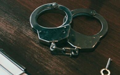 В Черновцах разоблачили женщину, подозреваемую в краже банковской карты