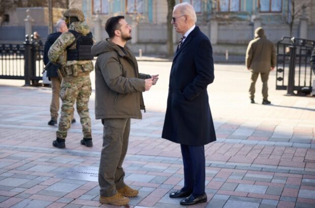 Джо Байден став першим американським президентом, який відвідав Україну у війні без військового супроводу