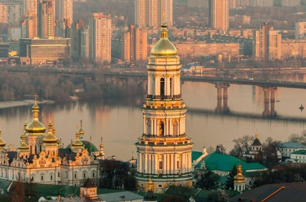 Київ — єдине місто, яке зупиняє комунальний транспорт під час тривог