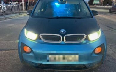 В Кривом Роге судья на BMW сбила 11-летнего мальчика
