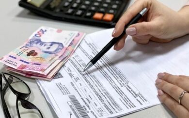 Кто из украинцев получит выплату в 1500 гривен
