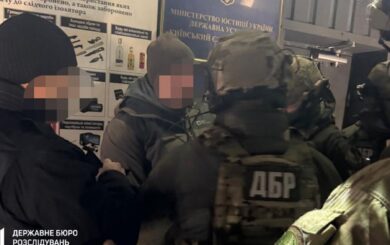 Экс-начальник СБУ Харьковщины коллекционирует подозрения: на этот раз ему инкриминируют захват админпостроек