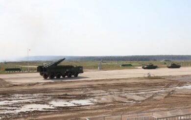 Беларусь отправила на границу с Украиной танки и РСЗО
