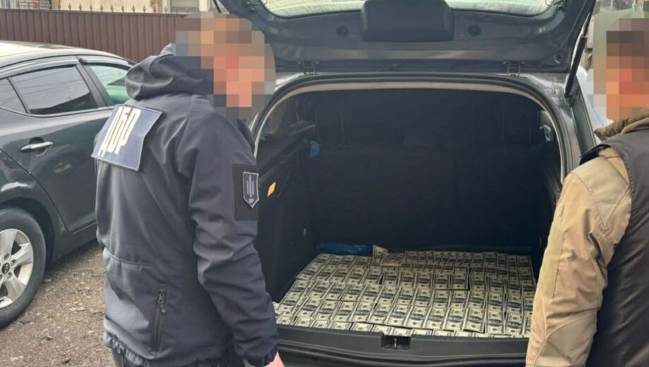 12 тысяч долларов за »непригодность»: в Черкасской области разоблачили военного, который »решал» вопрос ВЛК