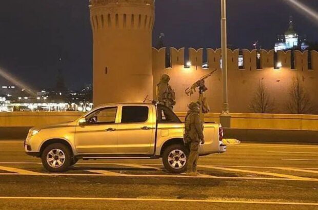 Массированная атака дронов на Москву: взрывы и остановка аэропортов
