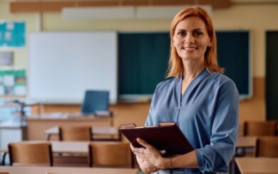 Уряд спрямував понад 6 млрд гривень на підвищені зарплати вчителям і соцпрацівникам