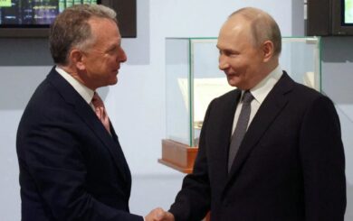 Переговоры в Петербурге, китайцы в армии рф и давление Трампа: что известно — ВВС