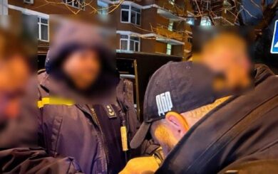 В Одессе уже четыре года не могут осудить двух должностных лиц ГСЧС, пойманных на взятке