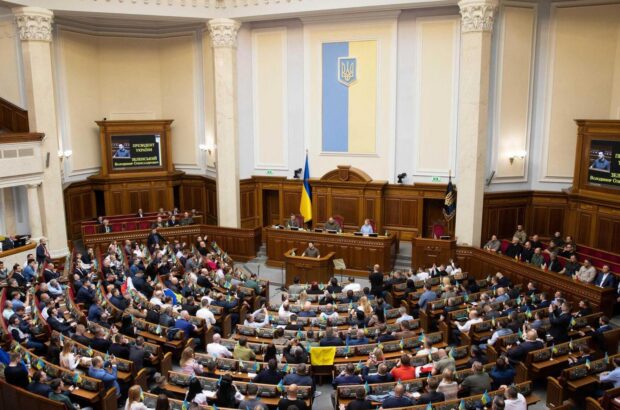 Верховна Рада ухвалила закон Зеленського щодо відновлення незалежності НАБУ та САП