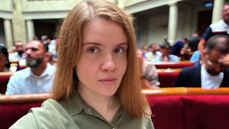 Рада не смогла удалить Безуглу даже на одно заседание