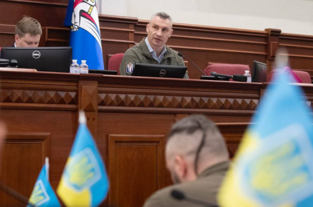Кличко пообещал дополнительные 1,5 миллиарда на нужды ВСУ