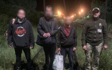 После ссоры на свадьбе: чехи пытались пешком пересечь границу Украины без документов