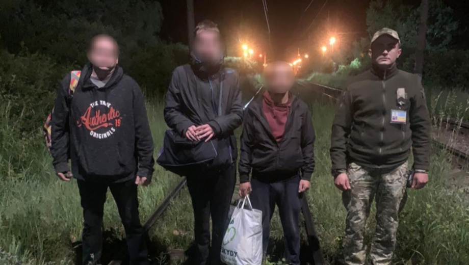 После ссоры на свадьбе: чехи пытались пешком пересечь границу Украины без документов
