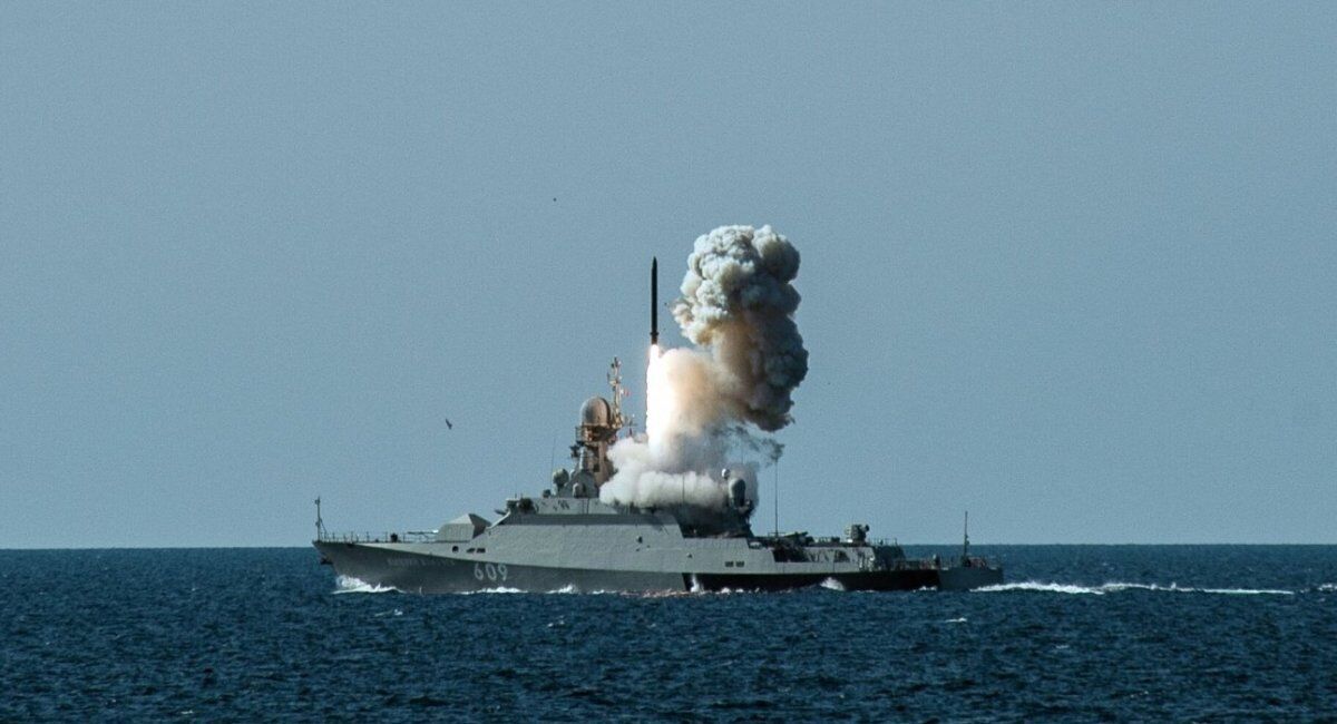 Российские пропагандисты сообщают о возобновлении производства ракет средней и малой дальности