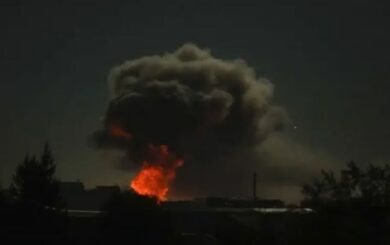 В Крыму зафиксировали взрывы после удара по составу ракетного комплекса »Искандер»