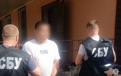 15 тысяч долларов за обещание получения справки о фиктивной инвалидности: в Николаеве заблокировали схему