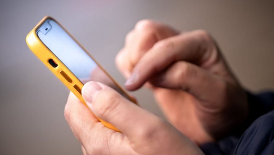 SMS там, де немає зв’язку: в Україні запрацював супутниковий Starlink Direct to Cell