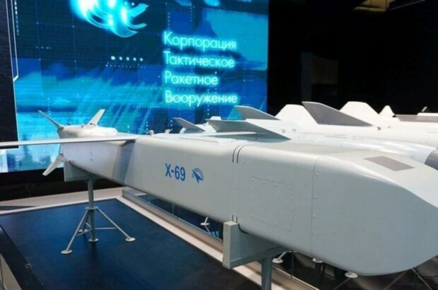 Росія використовує ракети Х-69 з касетними бойовими частинами для атак на Україну