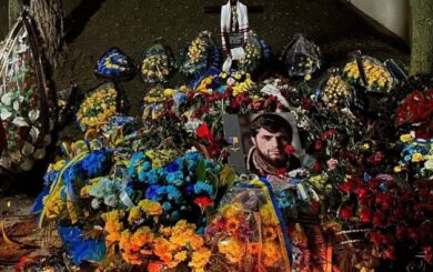 Вандалы поиздевались над могилами Да Винчи, Джуса и Петриченко