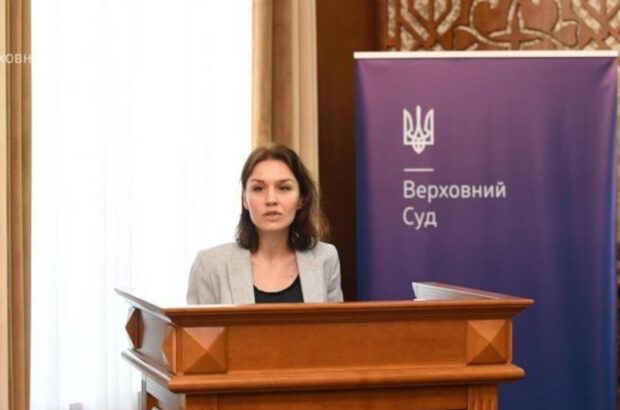 Развод ради выезда: мужчина судьи ВАКС получил статус отца-одиночки