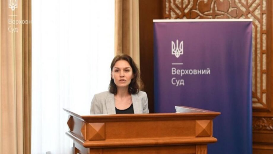 Развод ради выезда: мужчина судьи ВАКС получил статус отца-одиночки