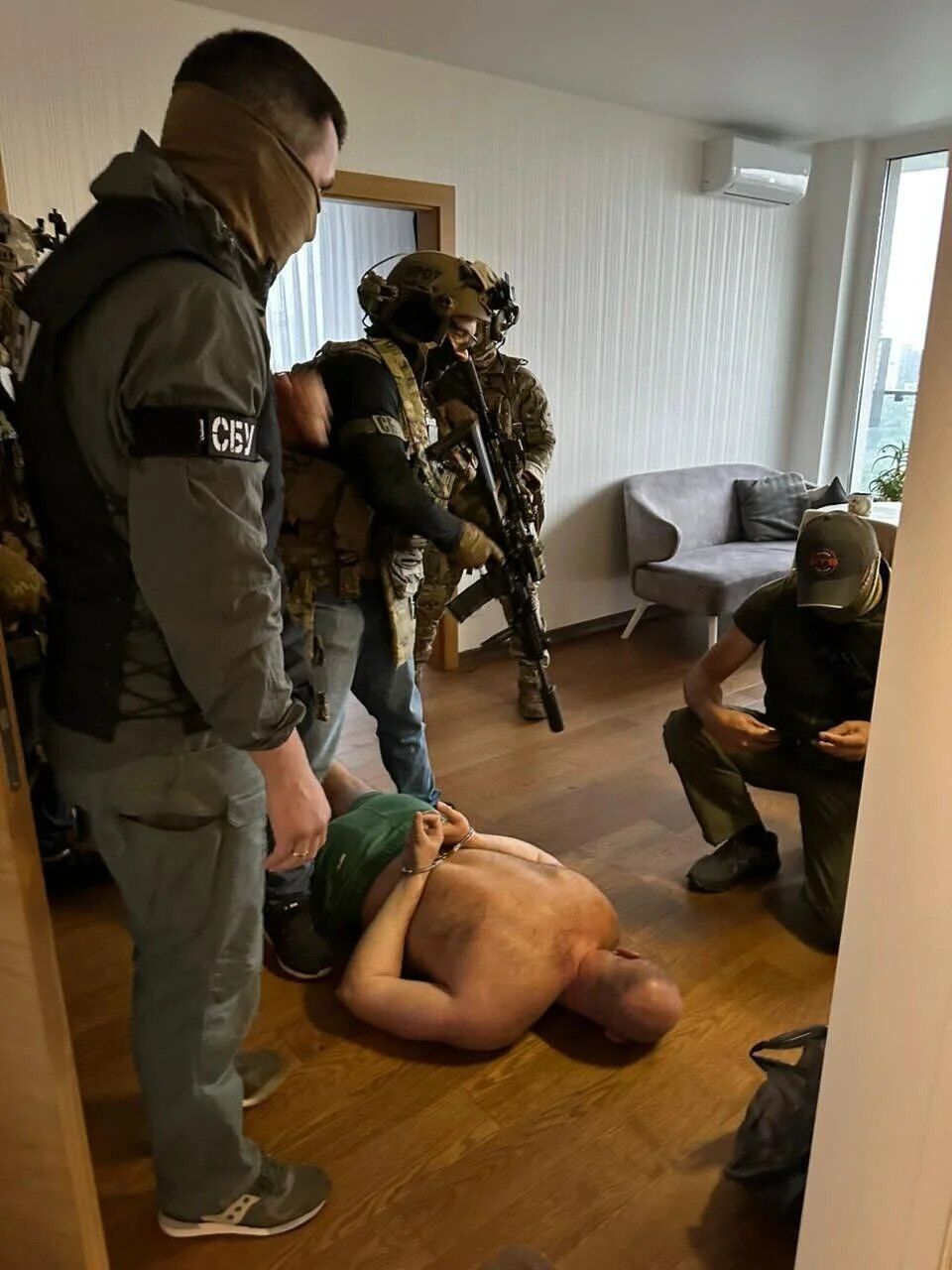 Ймовірна державна зрада у НАБУ: СБУ затримала підозрюваного детектива