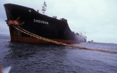 Один из танкеров, атакованных дронами в Черном море, был зафрахтован компанией Chevron.