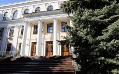 В Україні можуть подорожчати контракти в університетах