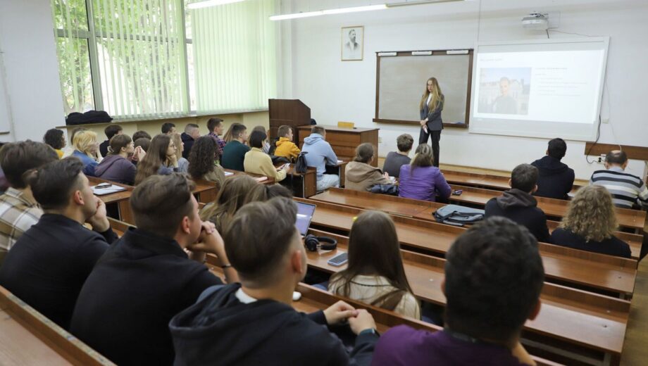 Навчатись в серпні та по суботах: Міносвіти пропонує новації для вишів