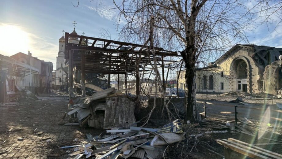 Массированный удар по Константиновке: сооружен вокзал и гражданские объекты (фото)