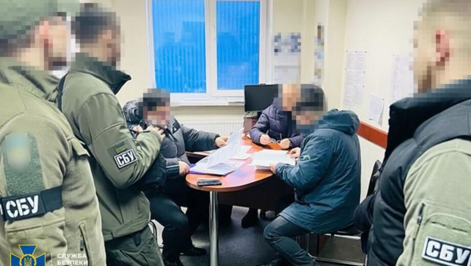 СБУ викрила українську компанію, яка під час війни постачала в рф засоби тактичної медицини