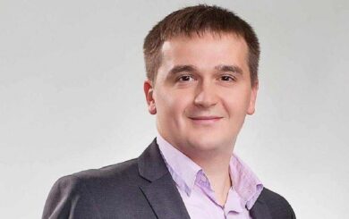 Сын главы Хмельницкой МСЭК продал две строительные фирмы