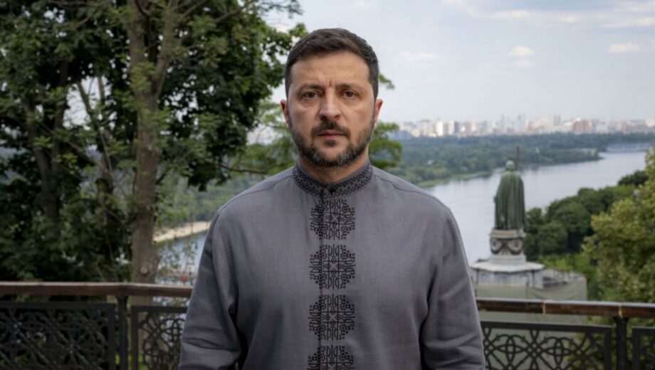 Владимир Зеленский узаконил множественное гражданство: кого коснутся перемены