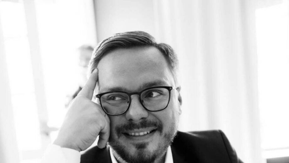 Одесский депутат Сеник без работы получил недвижимость на миллионы и держит сотни тысяч долларов наличными
