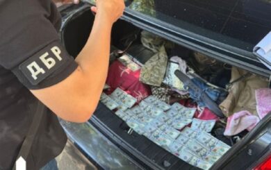 Пытался скрыться и построить маршрут для СОЧ: ГБР задержало военного-дезертира