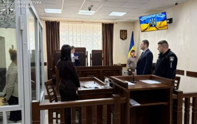 Отдала детей »в аренду» для попрошайничества за 1000 долларов: на Закарпатье женщине грозит до 15 лет
