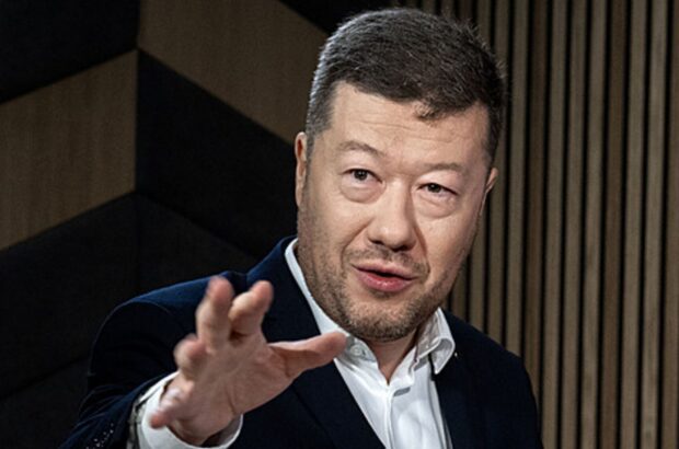 Томіо Окамура пропонує нові правила для українців у Чехії