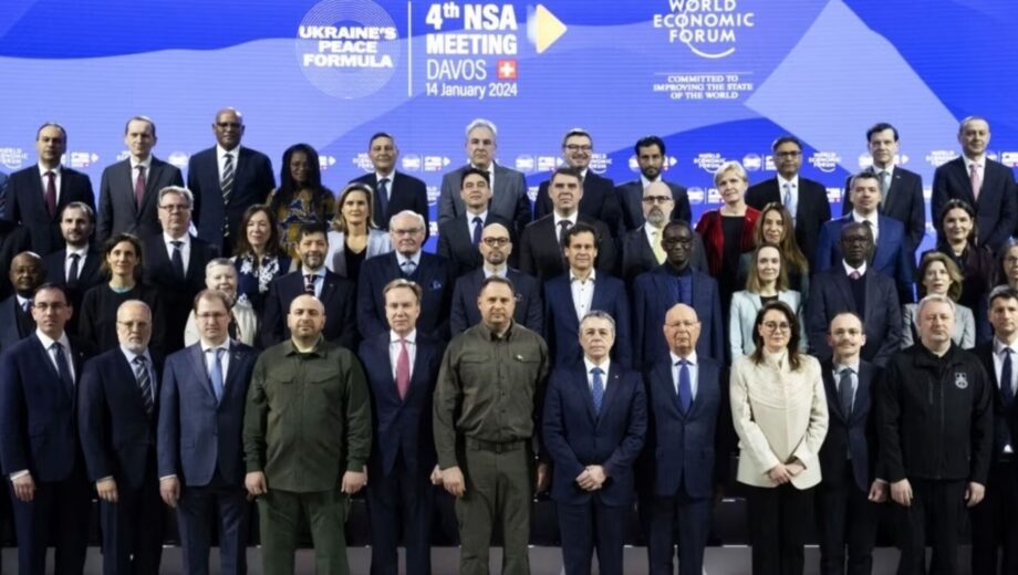 Зеленський не піде на заморозку війни: які меседжі Президент готує до свого виступу у Давосі
