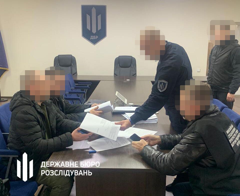 Незаконные доплаты в воинской части